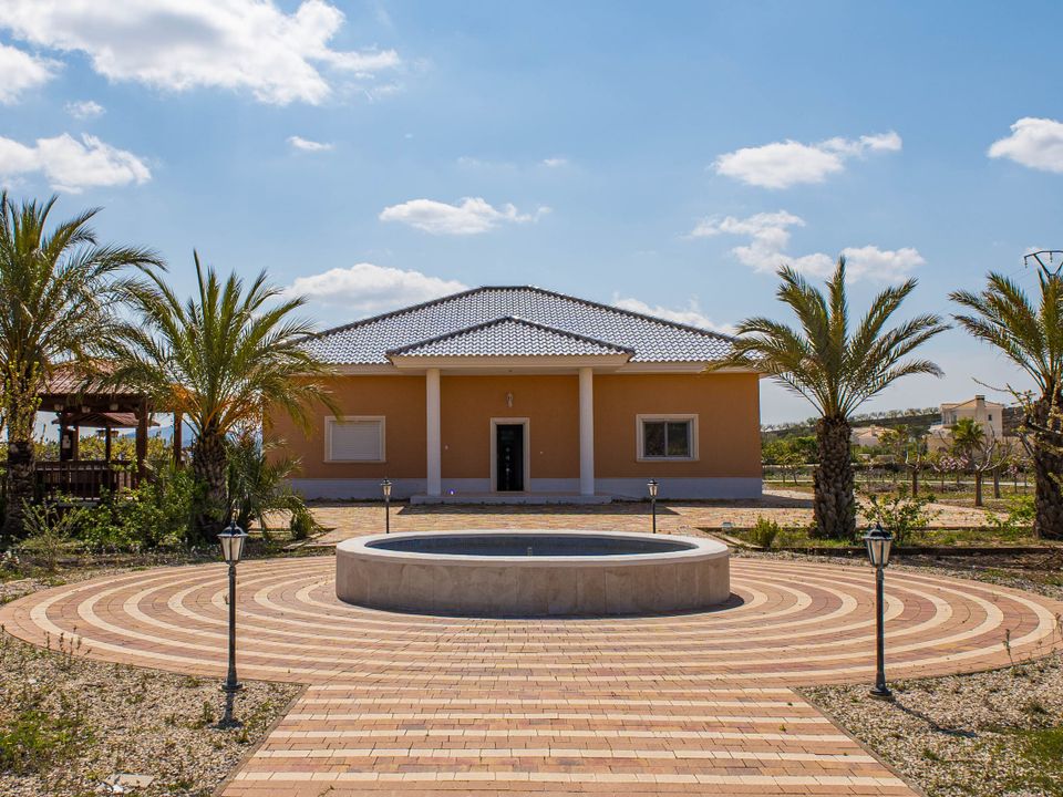 Villa i Pinoso, Alicante - foto 1