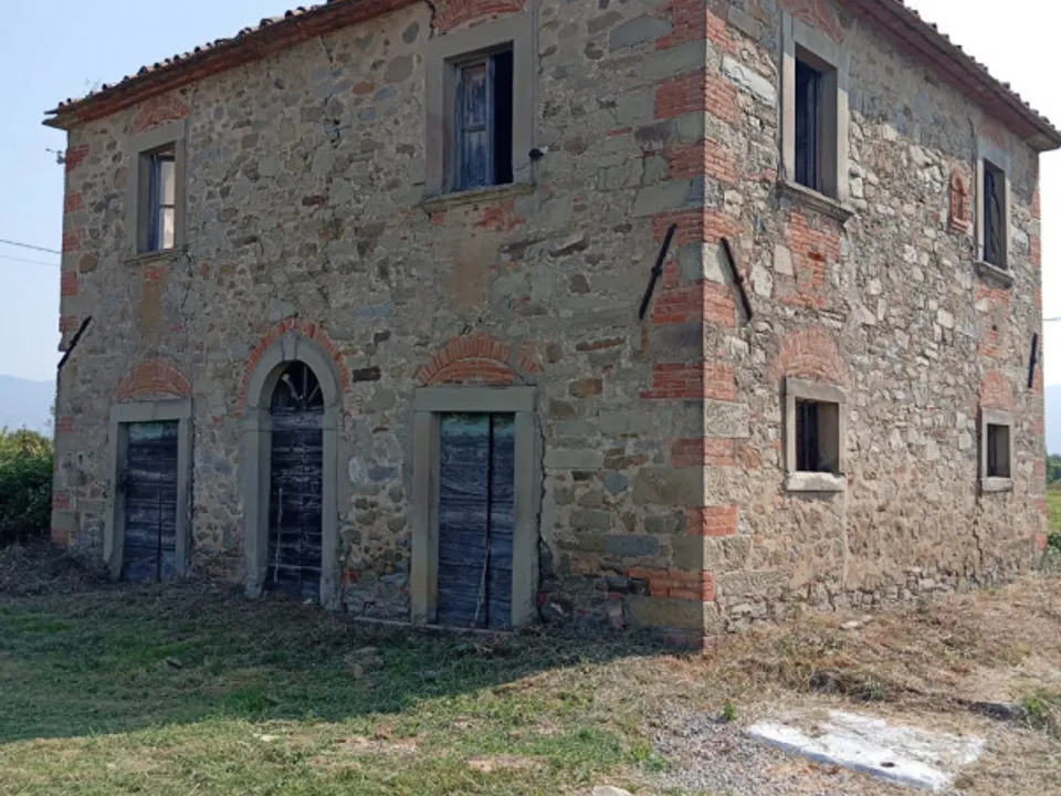 Landejendom i Castiglion Fiorentino, Arezzo - foto 1
