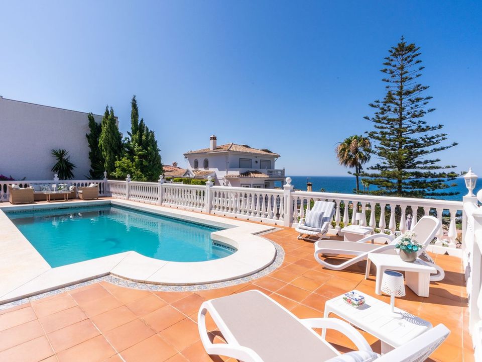 Villa en El Chaparral, Malaga - foto 2