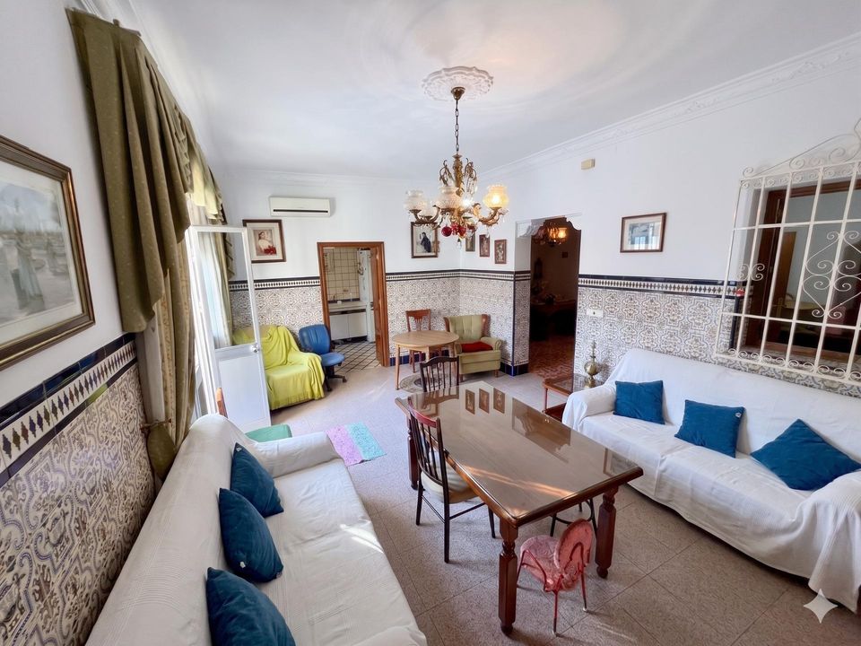 Villa i Dos Hermanas, Sevilla - foto 1