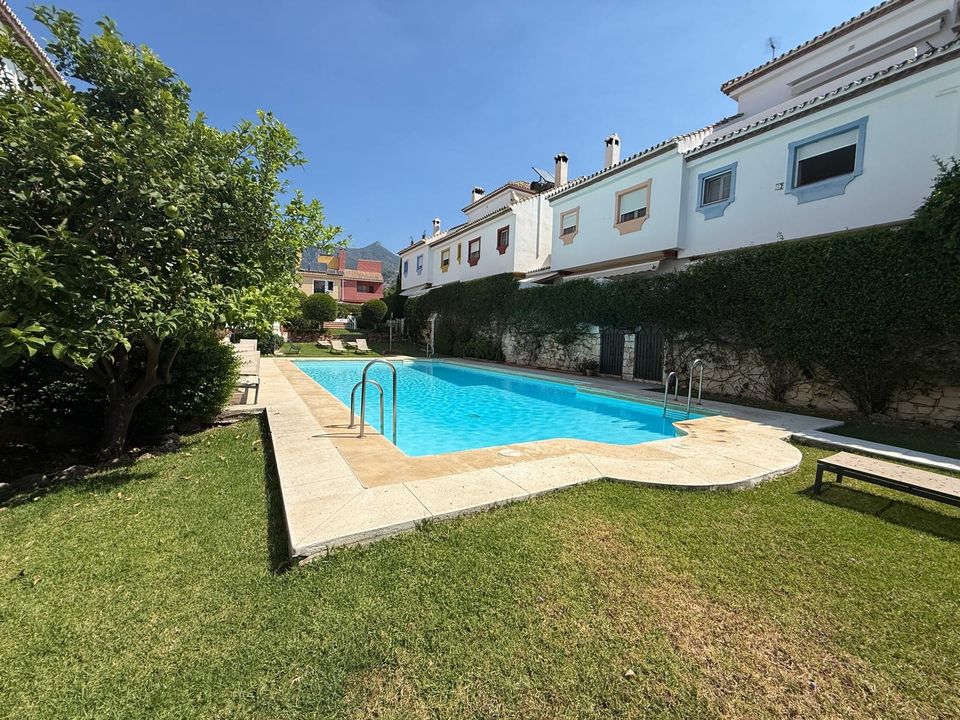 Rækkehus i Marbella, Malaga - foto 1