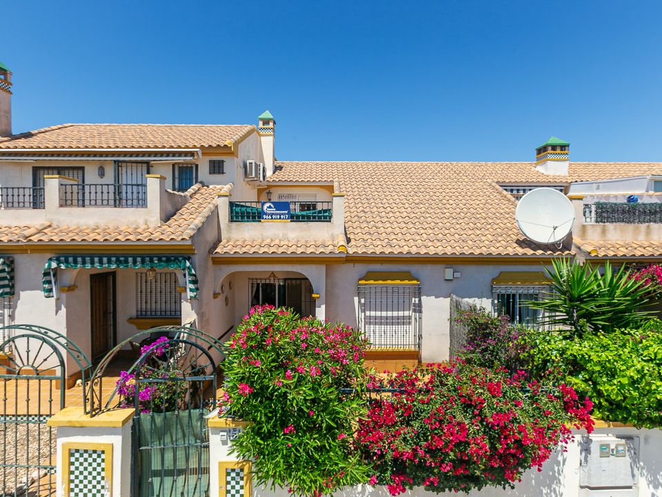 Byhus i La Zenia, Alicante - foto 1