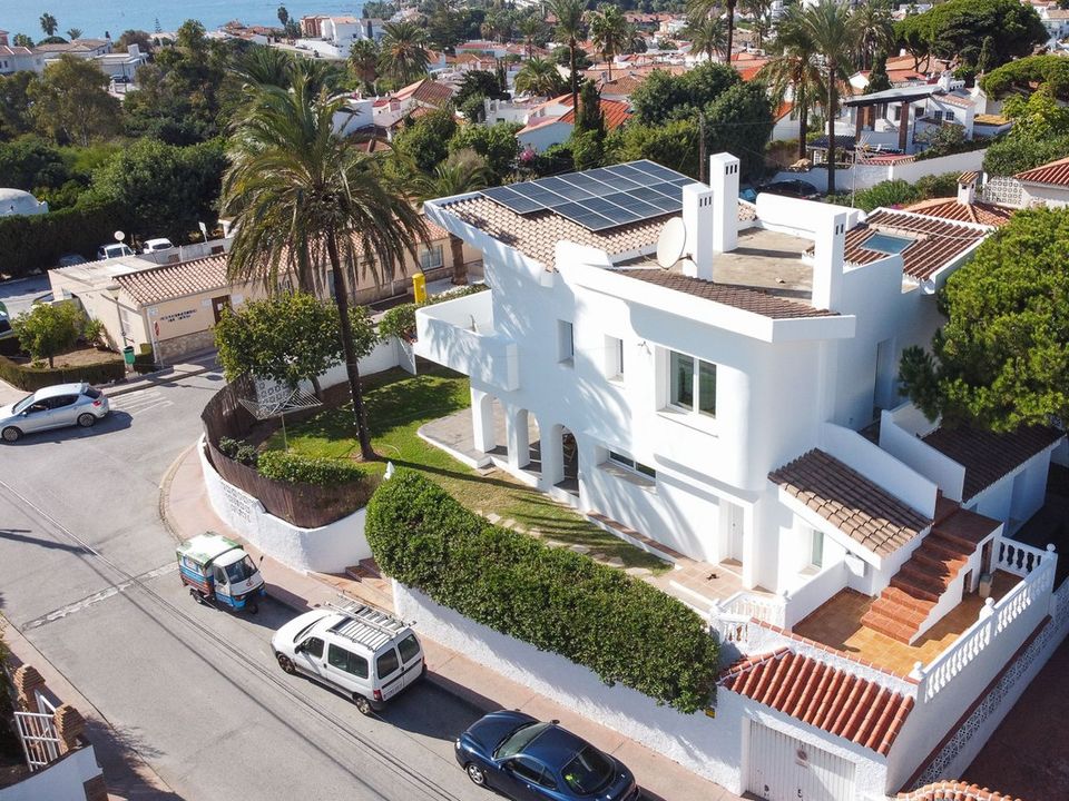 Villa a El Faro, Malaga - foto 1