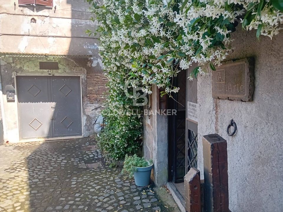 Erhvervsejendom i Nepi, Viterbo - foto 1
