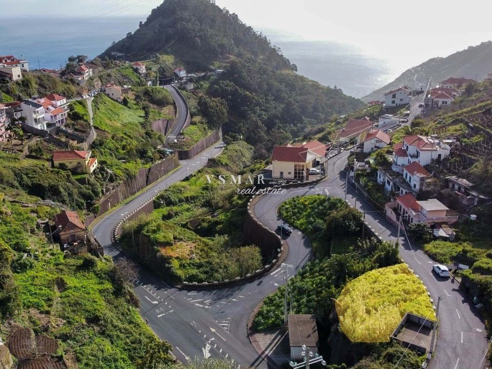 Helårsgrund i Ribeira Brava, Madeira - foto 1