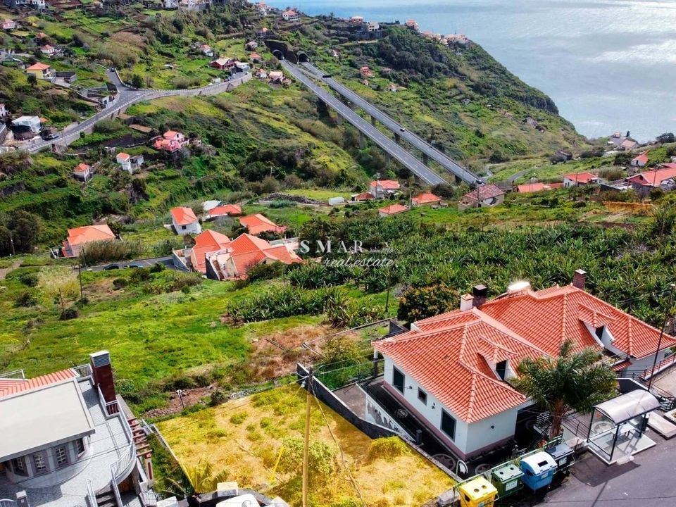 Helårsgrund i Ribeira Brava, Madeira - foto 1