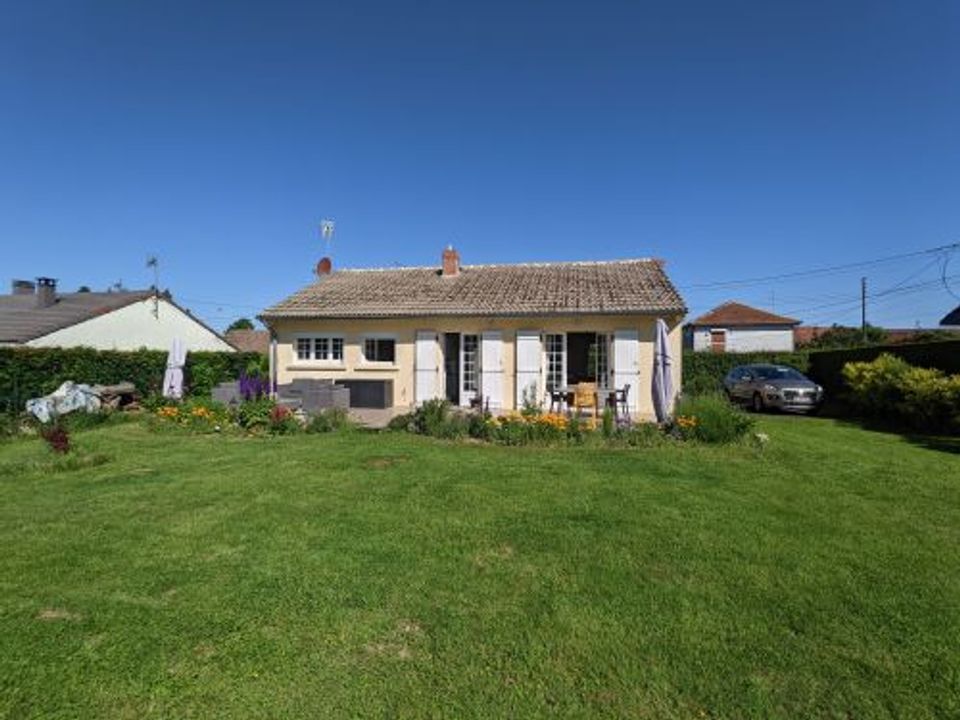 Villa a Raucourt-au-Bois, Nord - foto 1