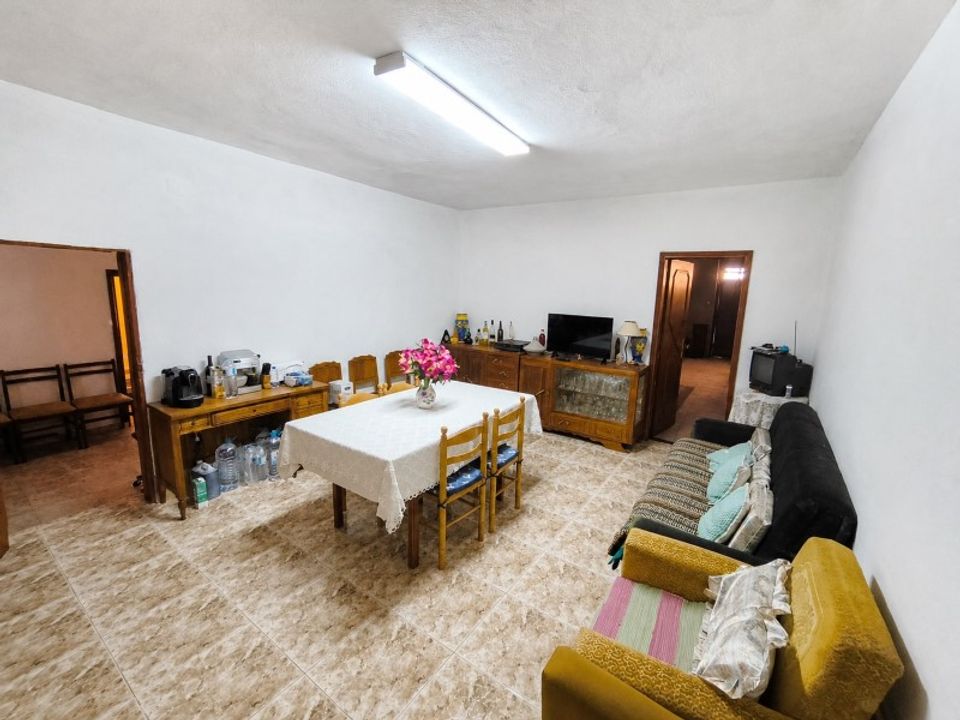 Villa in Vale de Prazeres e Mata da Rainha, Castelo Branco - foto 3
