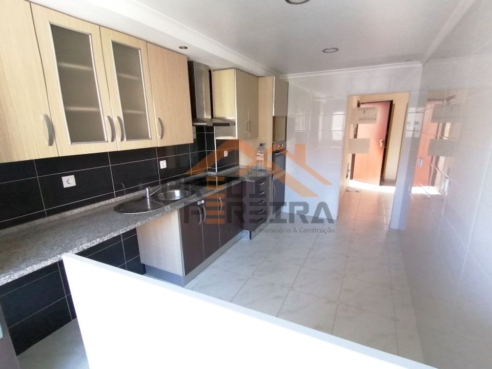 Apartament a Odivelas, Lisbon - foto 3