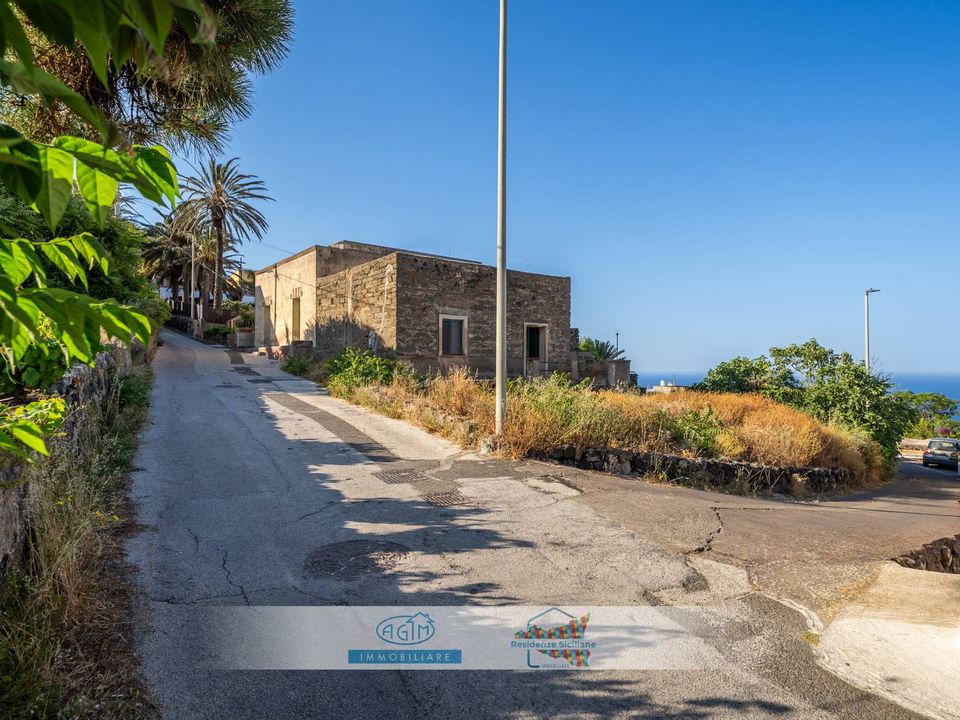 Villa - Pantelleria, Trapani - photo 1