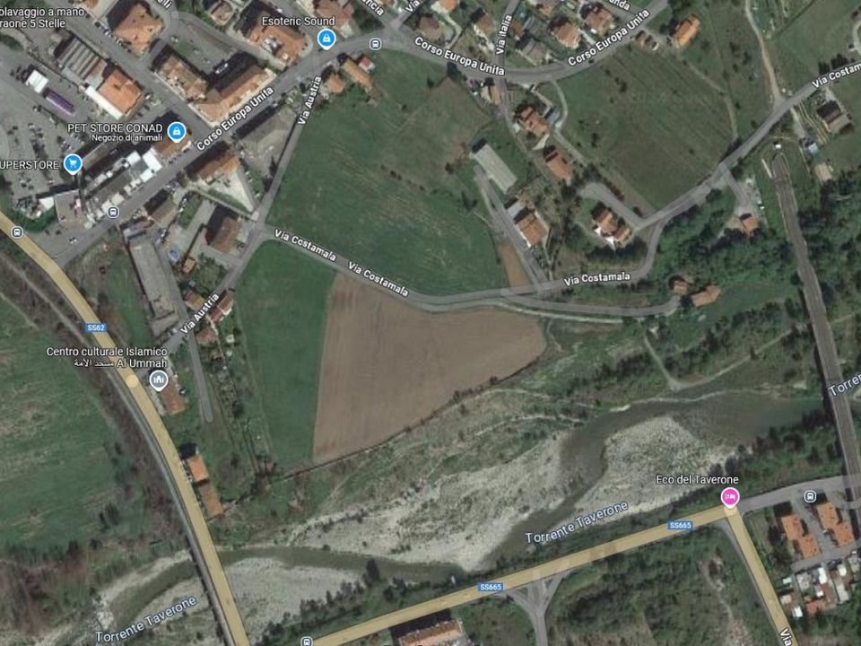 Helårsgrund i Licciana Nardi, Massa and Carrara - foto 1