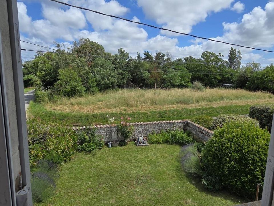 Villa in Saint-Fort-sur-Gironde, Charente-Maritime - foto 3