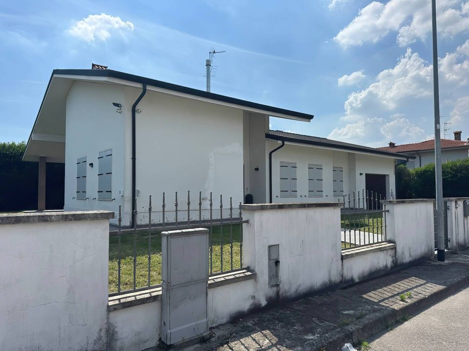 Villa i Curtatone, Mantua - bilde 1
