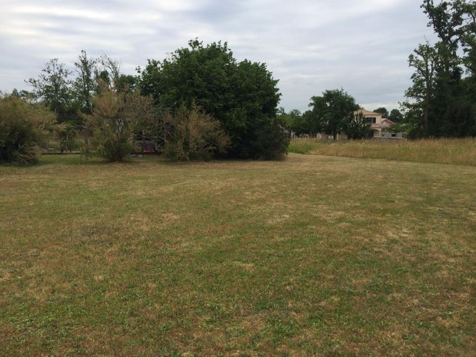 Helårsgrund i Castelnau-de-Médoc, Gironde - foto 1