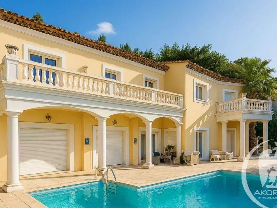 Villa i Mandelieu-la-Napoule, Alpes-Maritimes - foto 1