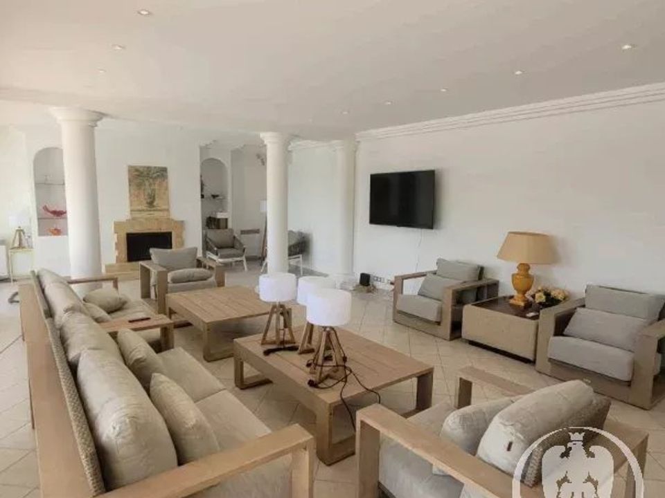 Villa i Mandelieu-la-Napoule, Alpes-Maritimes - foto 2