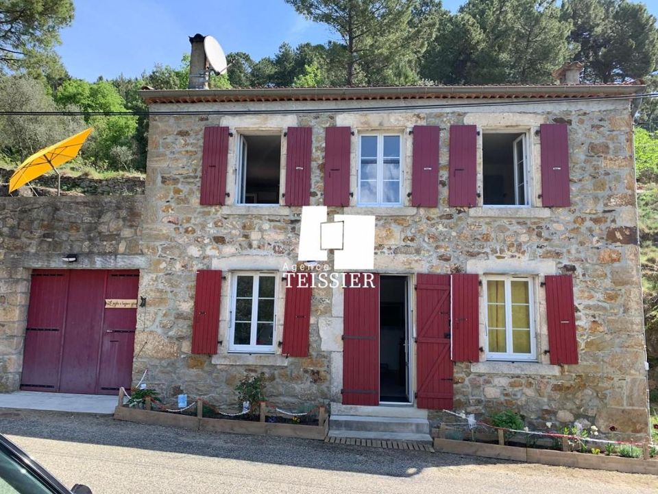 Herregård i St.-André-Lachamp, Ardeche - bilde 1
