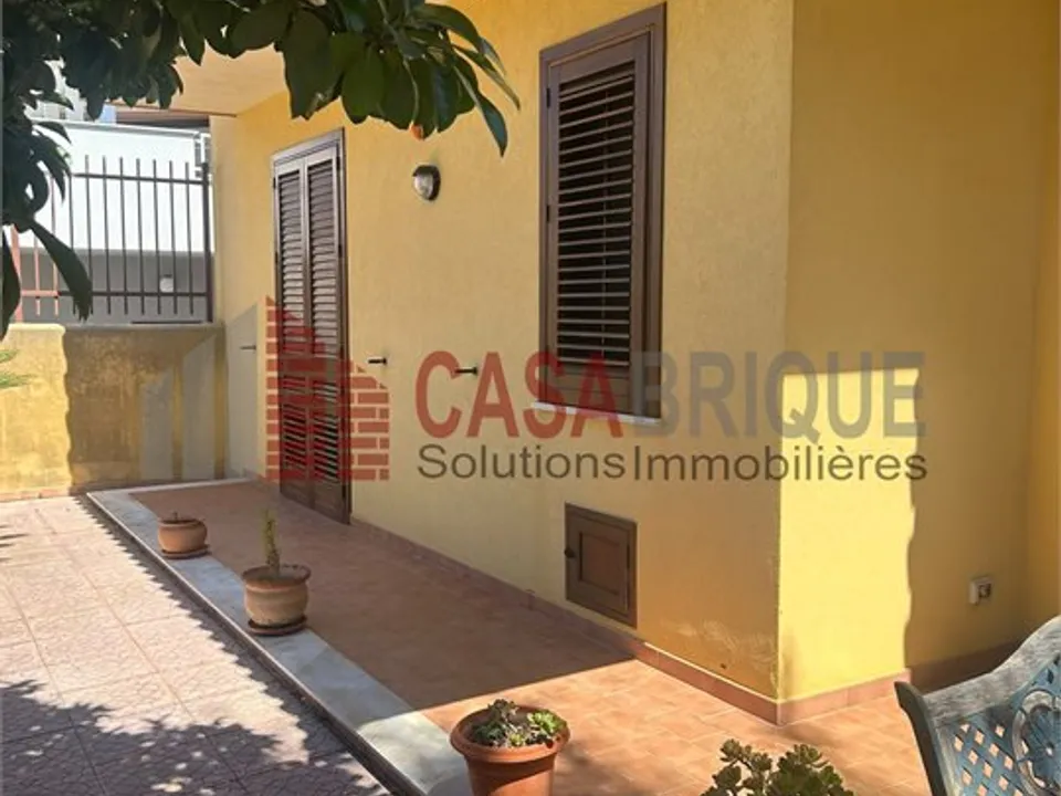 Villa a Villabate, Palermo - foto 1