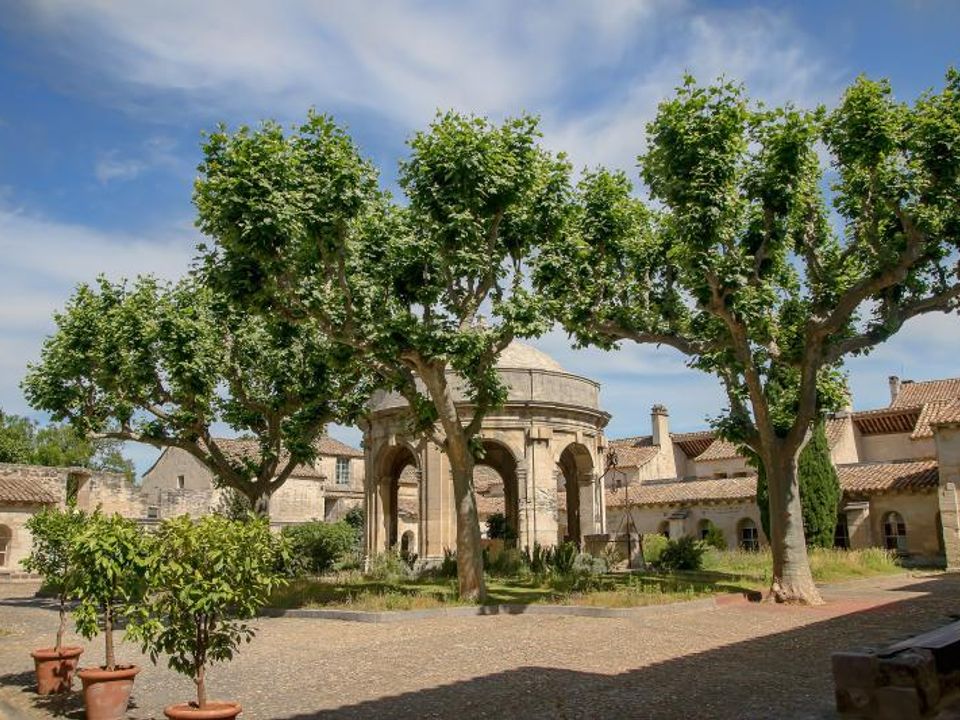 Helårsgrund i Villeneuve-lès-Avignon, Gard - foto 3