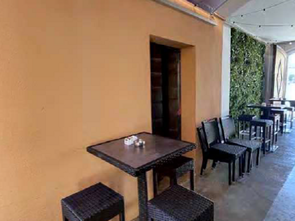 L'establiment comercial a Maniago, Pordenone - foto 4