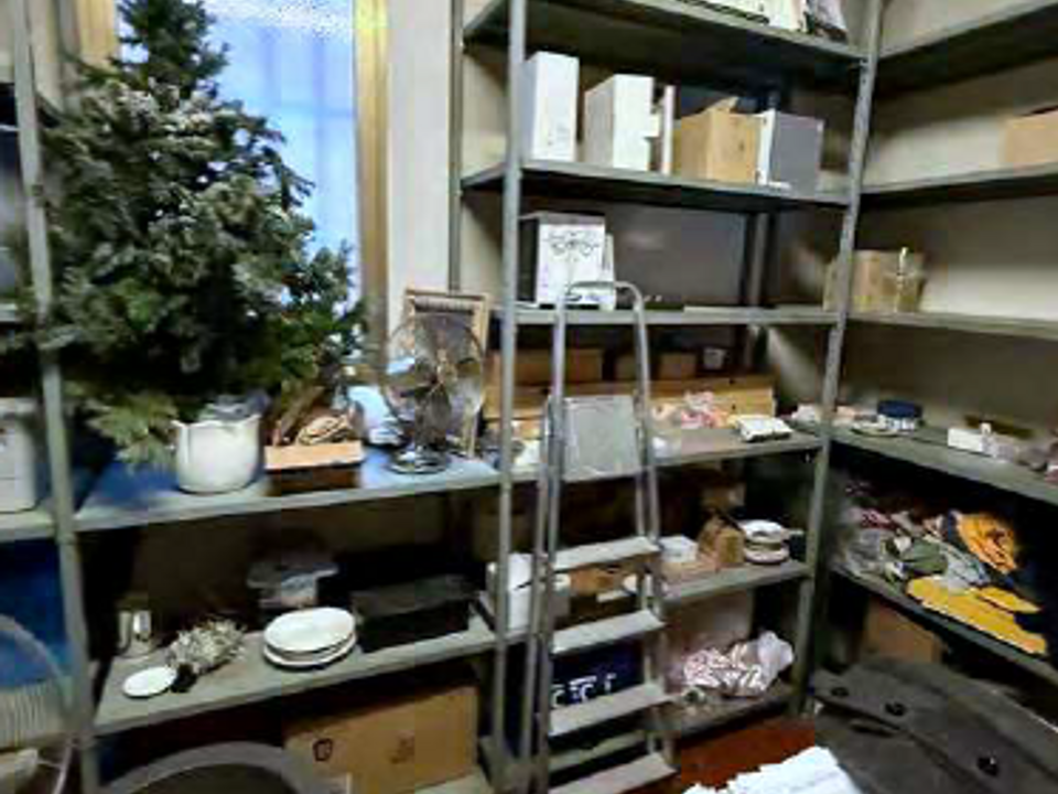 L'establiment comercial a Maniago, Pordenone - foto 5