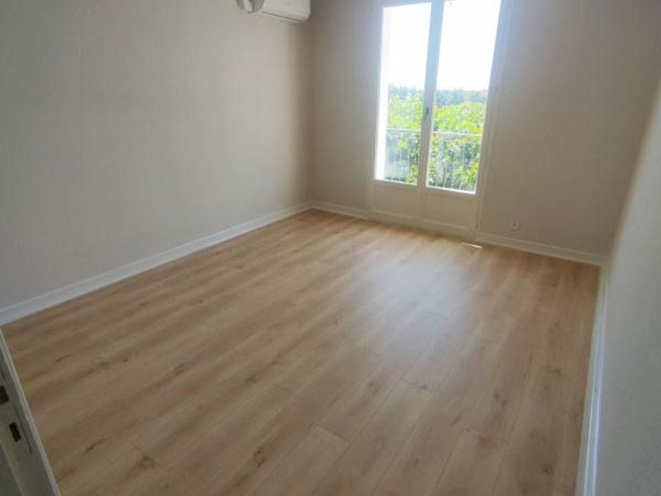 Lejlighed i Lagarrigue, Tarn - foto 3
