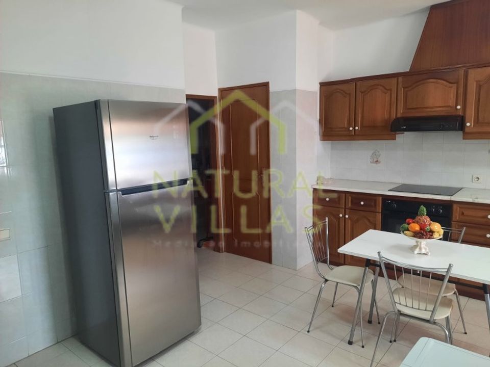 Apartment in Loule, Faro - photo 4