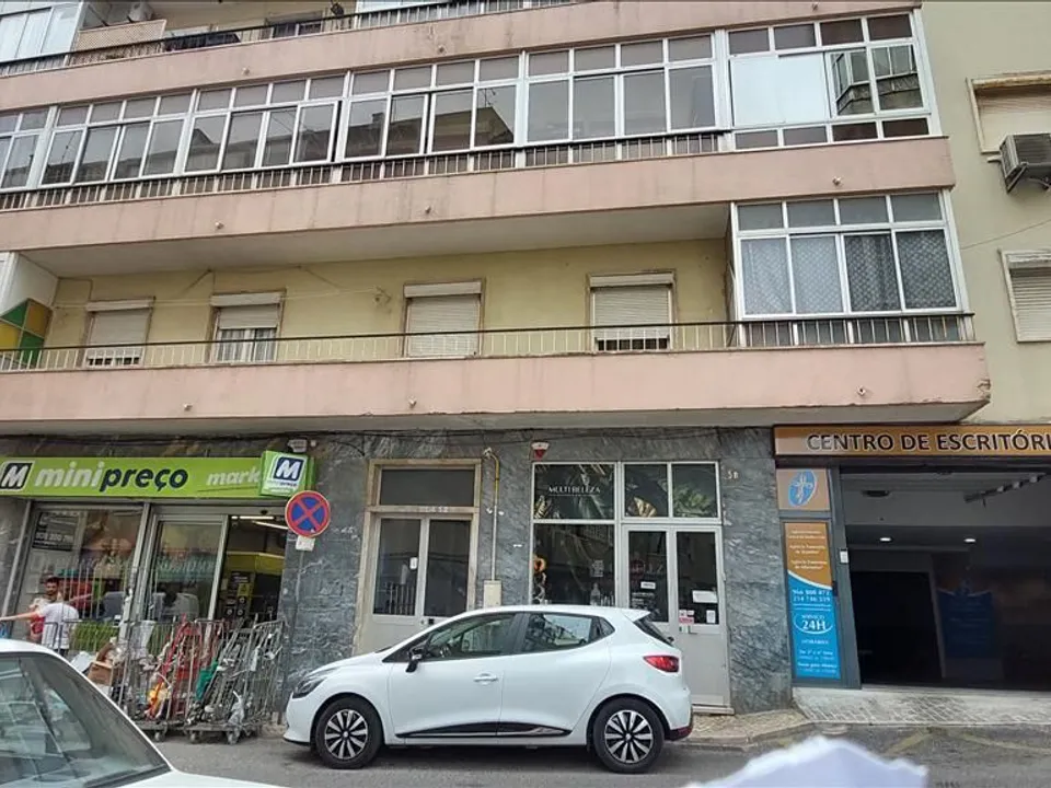 Lejlighed i Amadora, Lisbon - foto 1