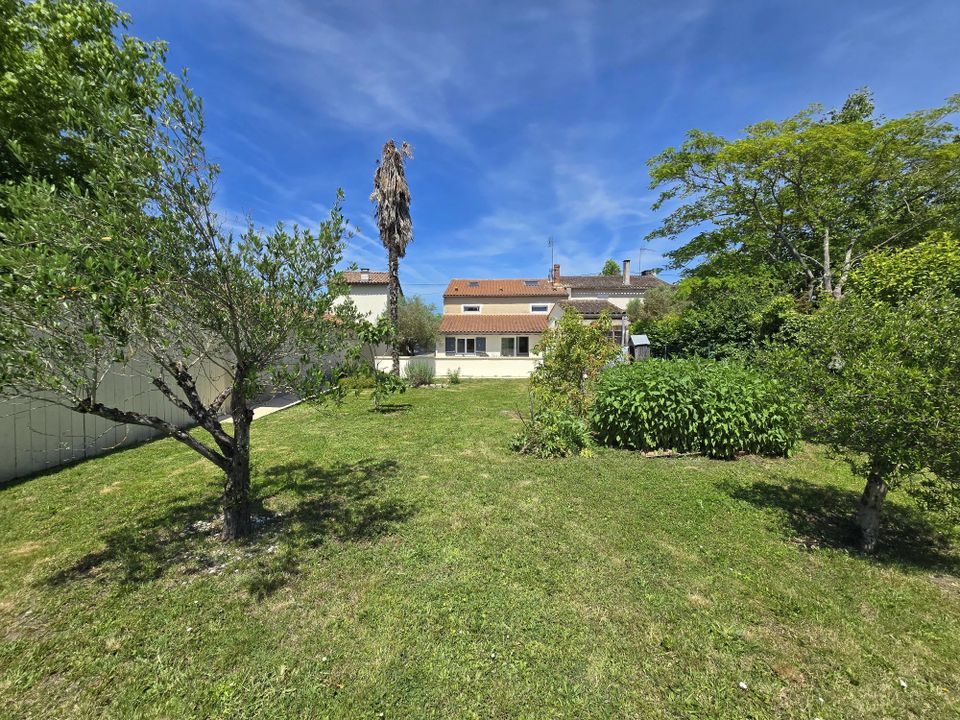 Villa in Pineuilh, Gironde - foto 5