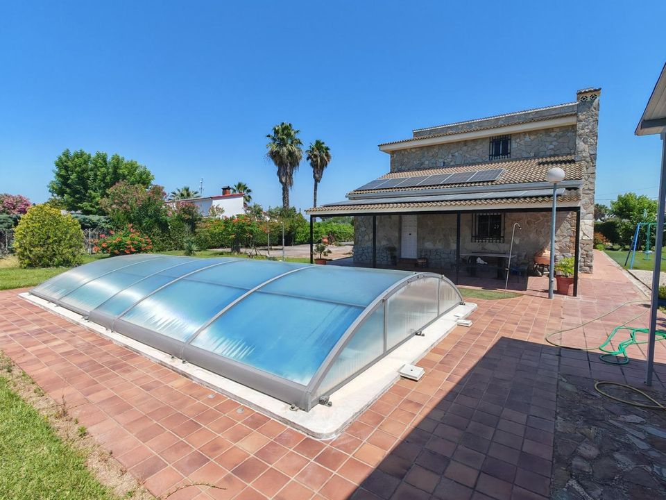 Villa en Don Benito, Badajoz - foto 1