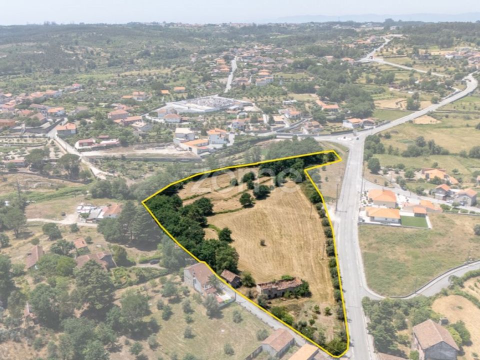 Helårsgrund i Canas de Senhorim, Viseu - foto 1