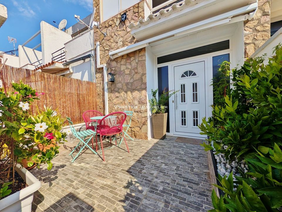 Villa i Empuriabrava, Gerona - foto 1