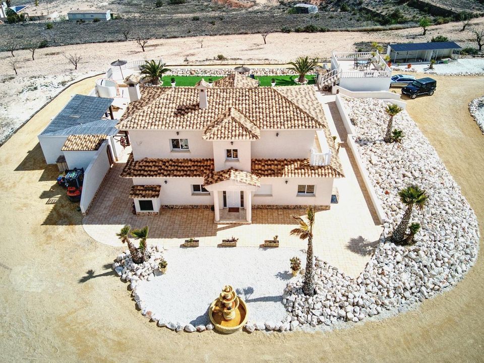 Villa i Pinoso, Alicante - foto 2