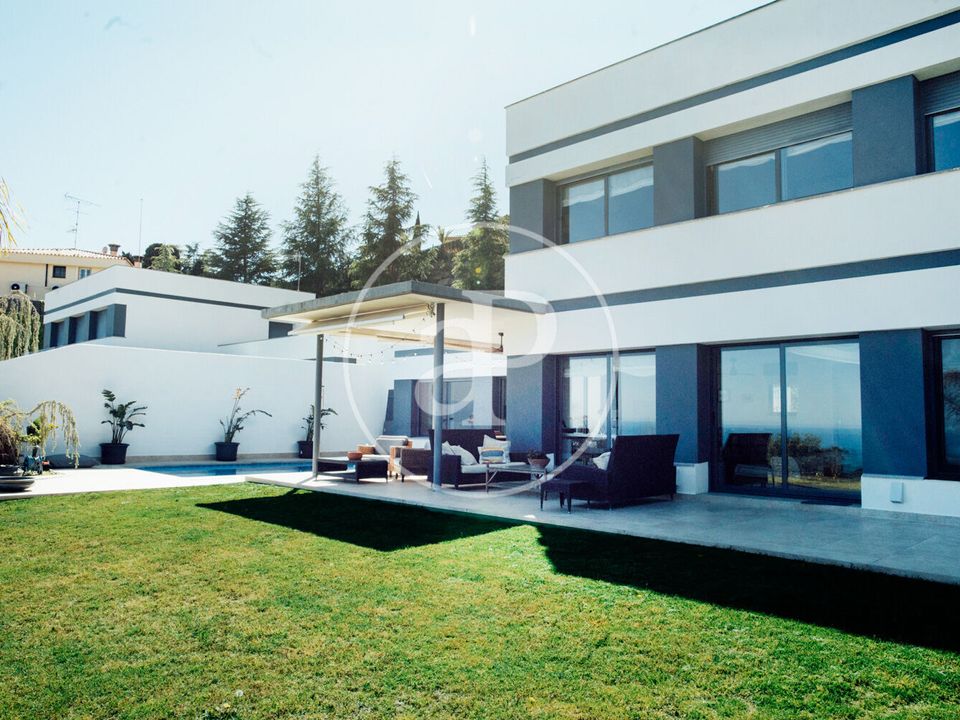 Villa i Sant Vicenc De Montalt, Barcelona - foto 1