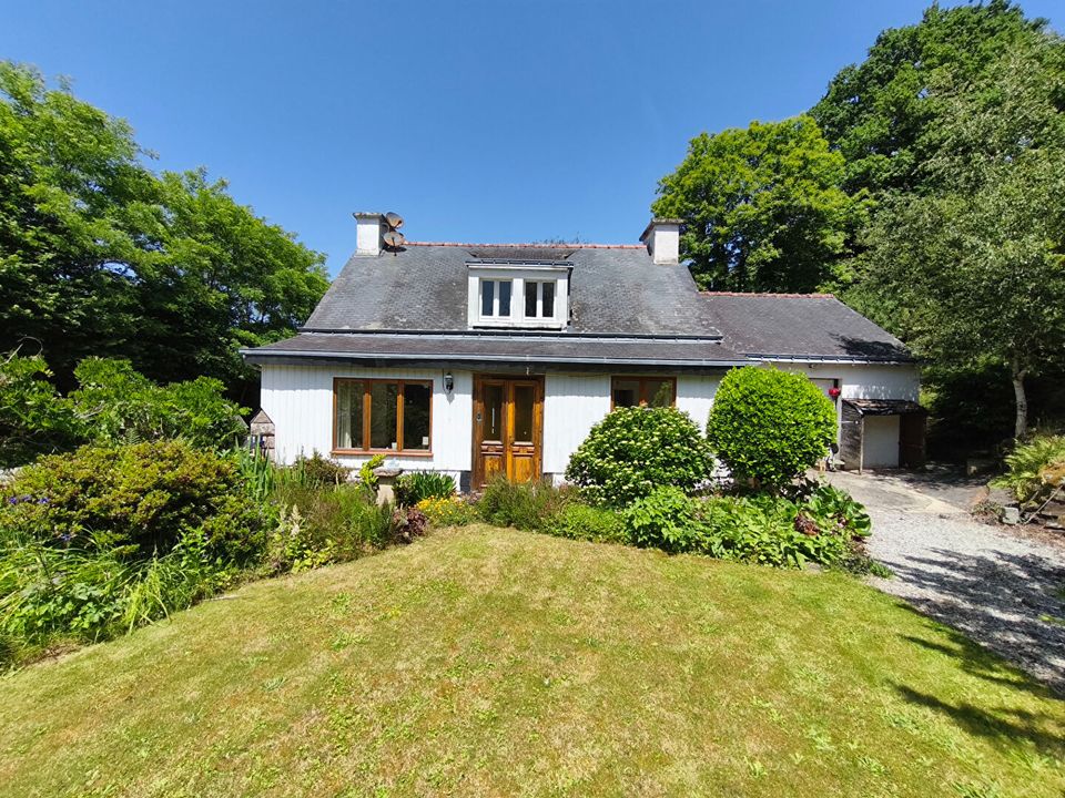 Villa in Sainte-Brigitte, Morbihan - foto 1