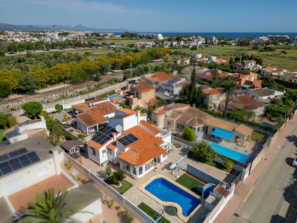 Villa i Els Poblets, Alicante - foto 1