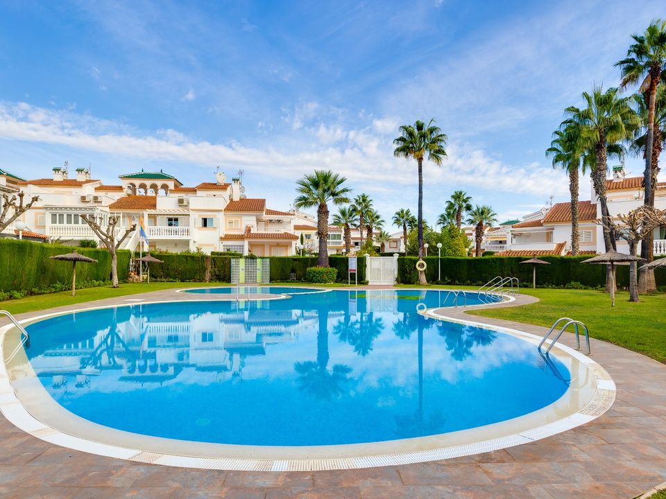 Lejlighed i Orihuela Costa, Alicante - foto 1