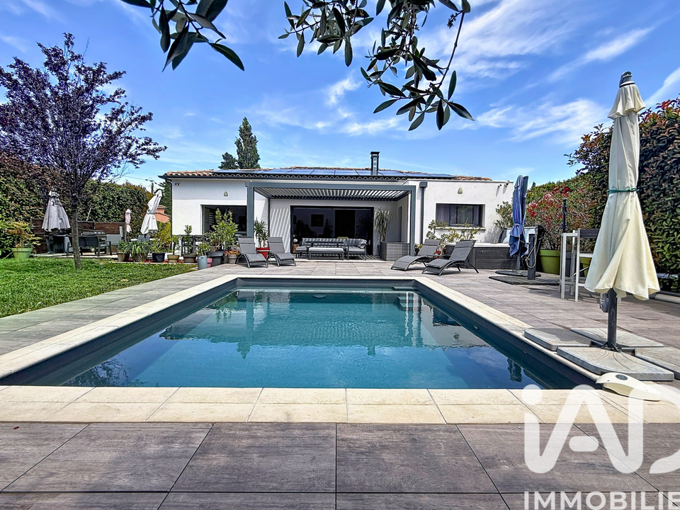 Villa i Le Thor, Vaucluse - bilde 1