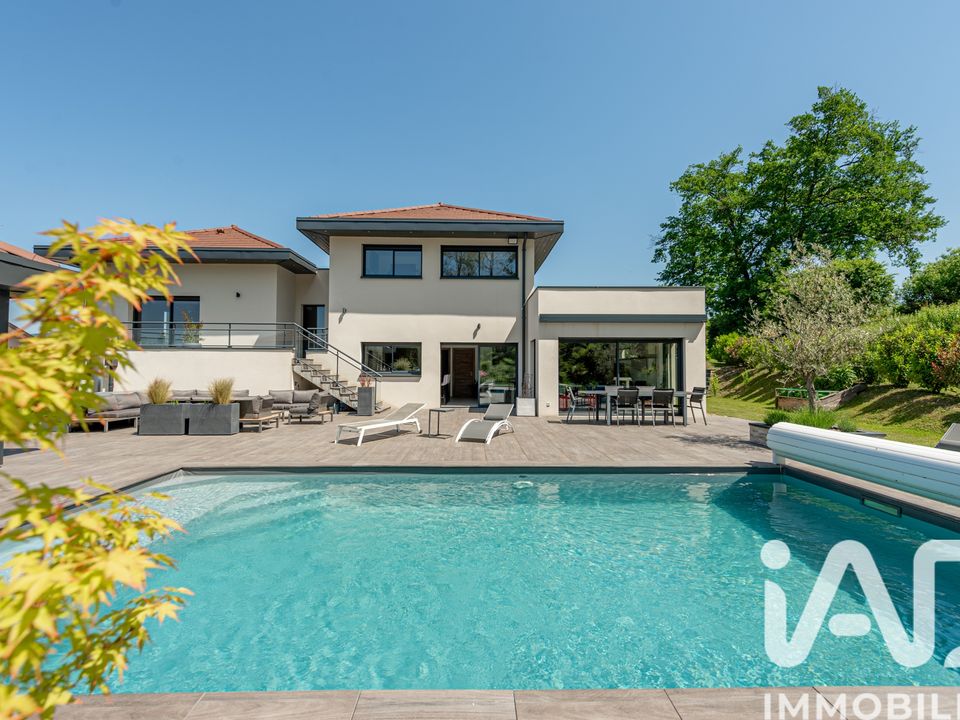 Villa i Saint-Martin-Bellevue, Haute-Savoie - foto 1
