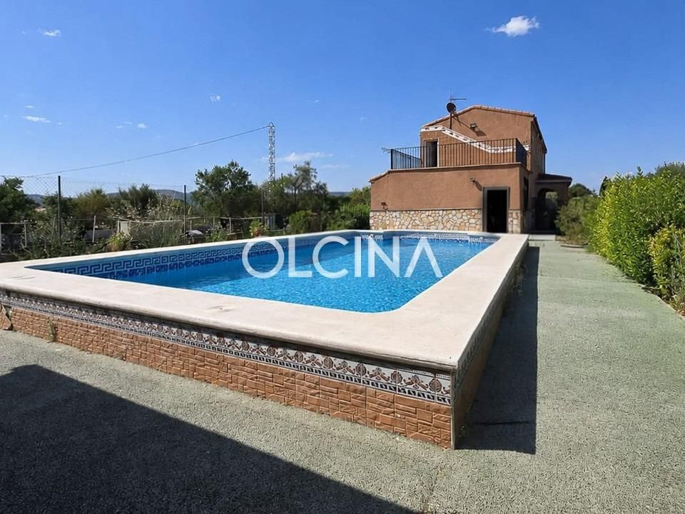 Landejendom i Banyeres De Mariola, Alicante - foto 1