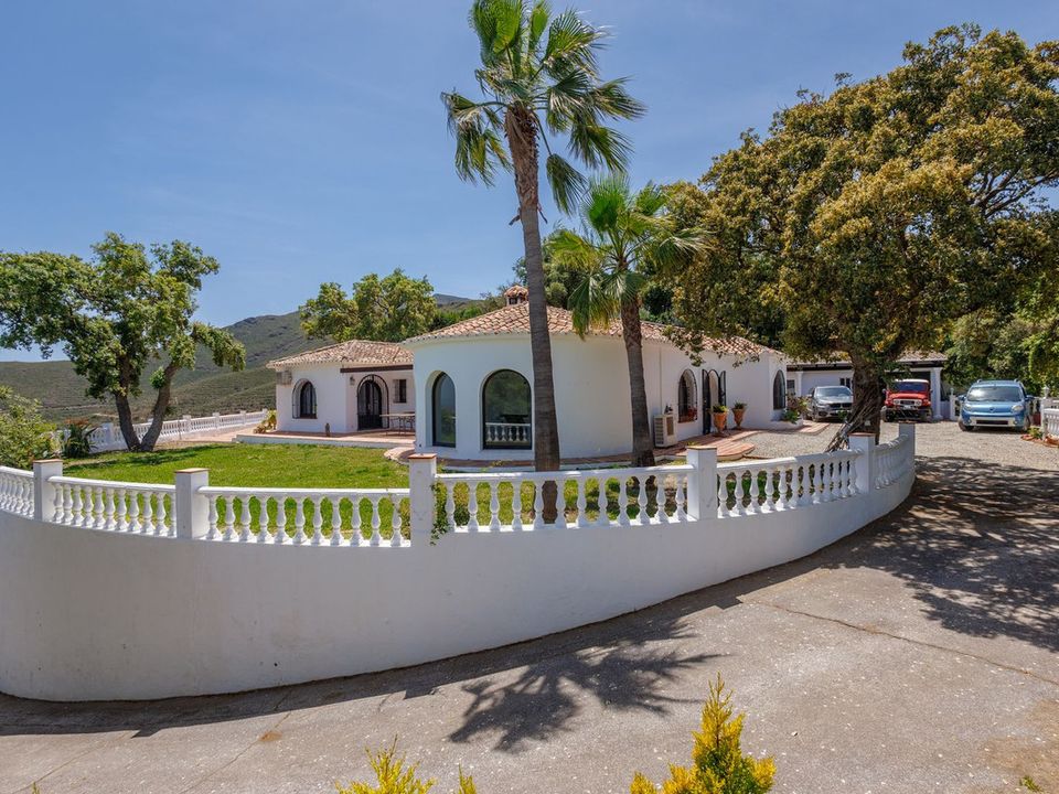 Villa i Alhaurin El Grande, Malaga - foto 1