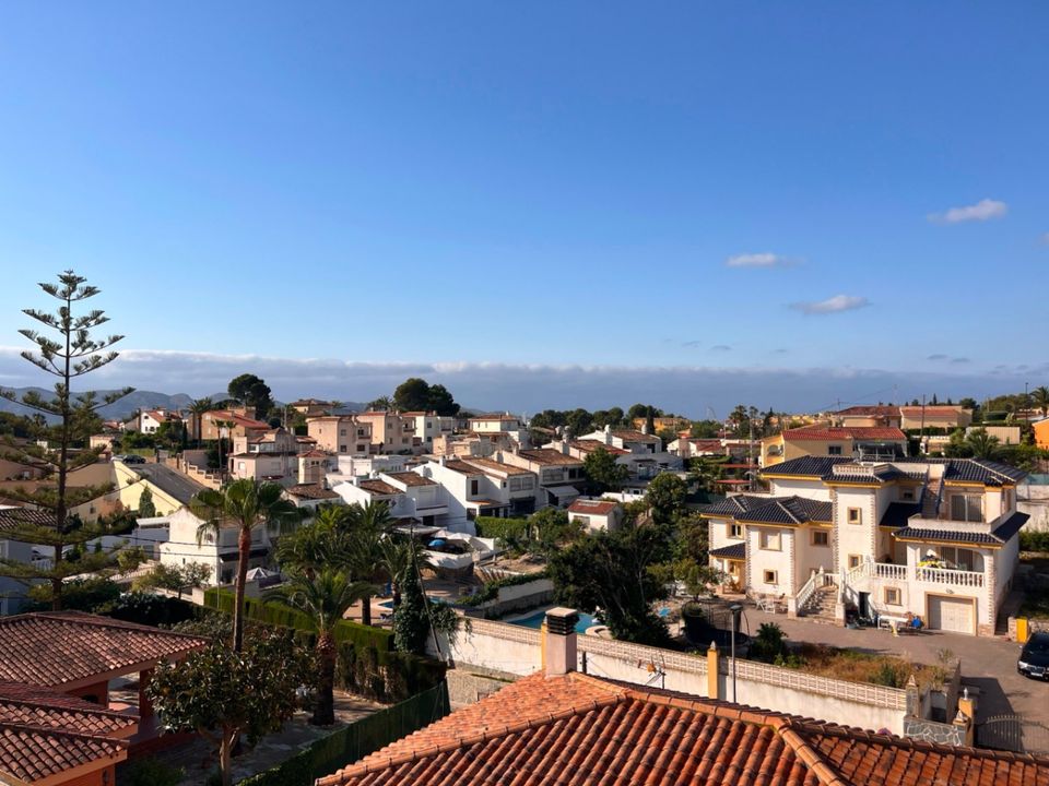 Villa i Alfaz del Pi, Alicante - foto 1