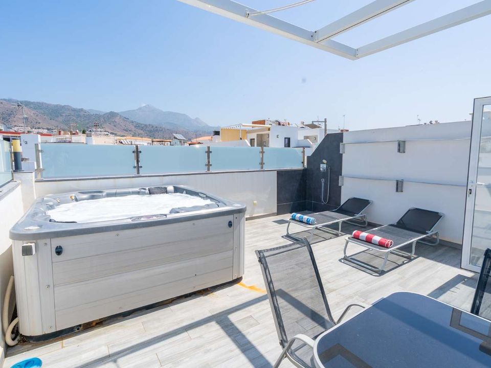 Villa i Nerja, Malaga - foto 2