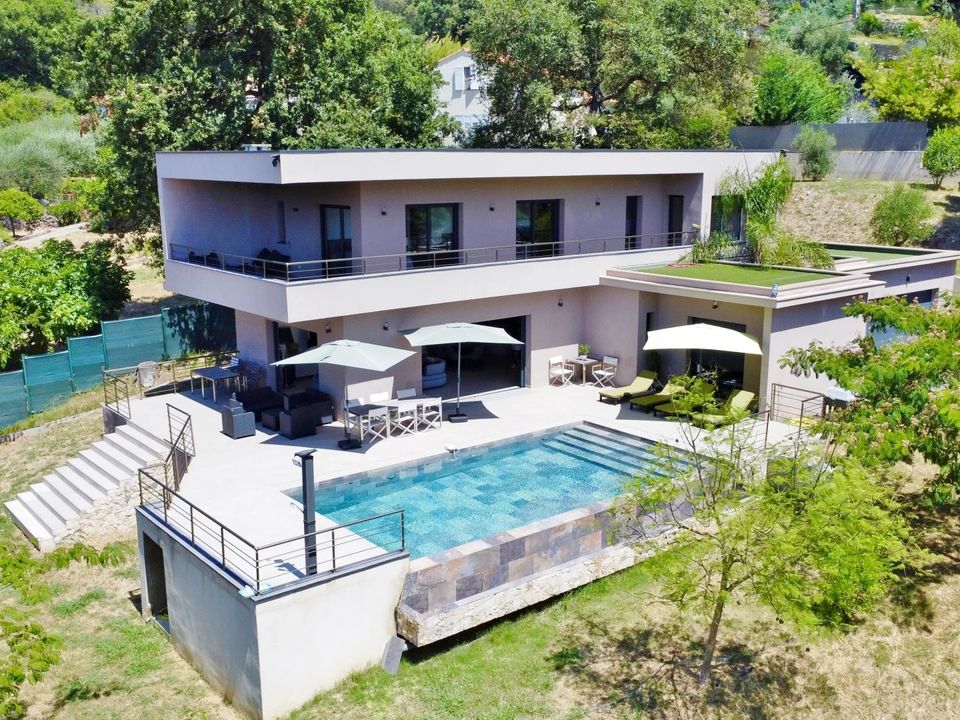 Villa em Biot, Alpes-Maritimes - foto 1