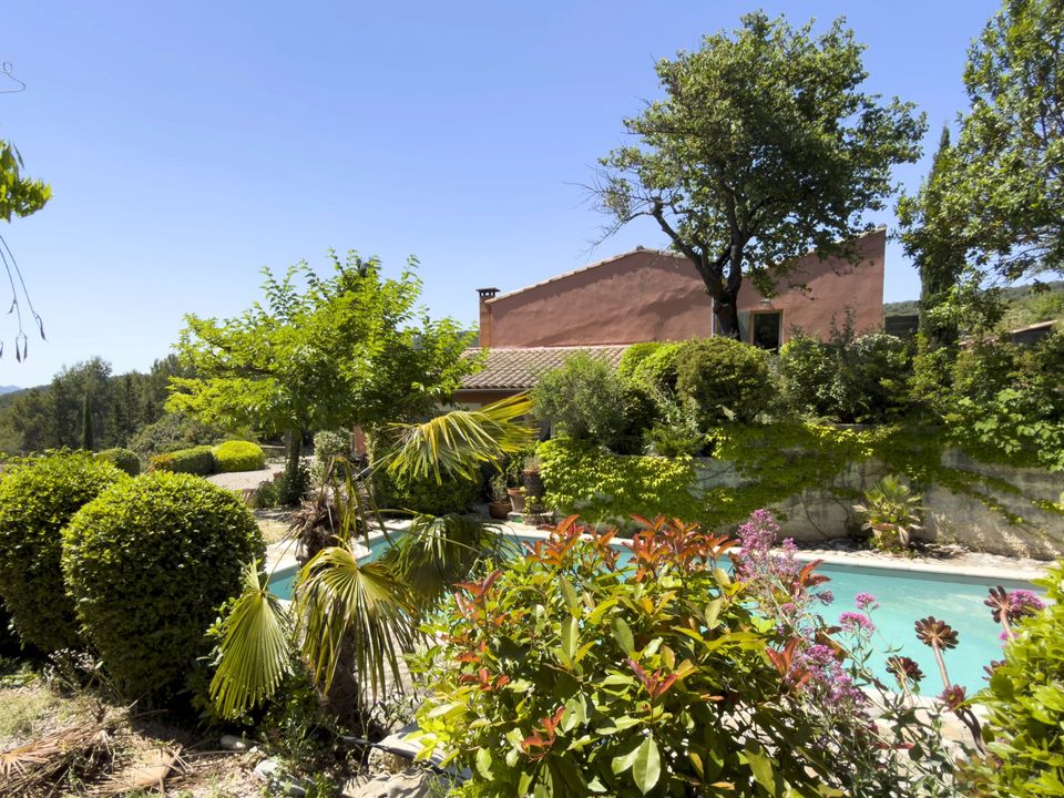 Villa en Cassis, Bouches-du-Rhone - foto 1