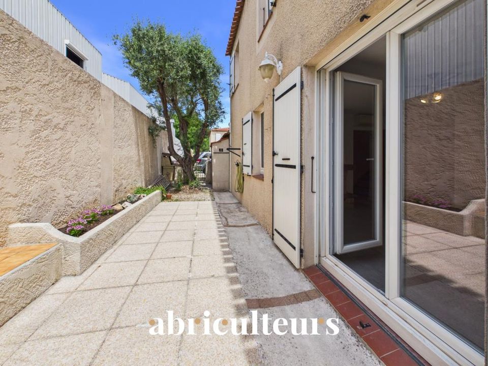 Villa a Marseille, Bouches-du-Rhone - foto 1