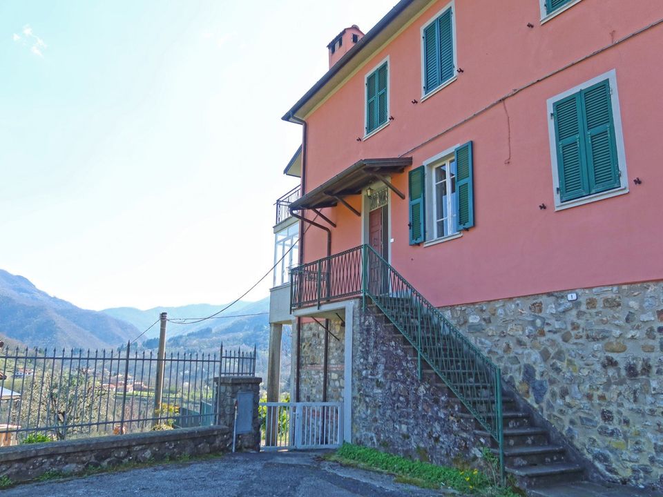 Landejendom i Bagnone, Massa and Carrara - foto 1