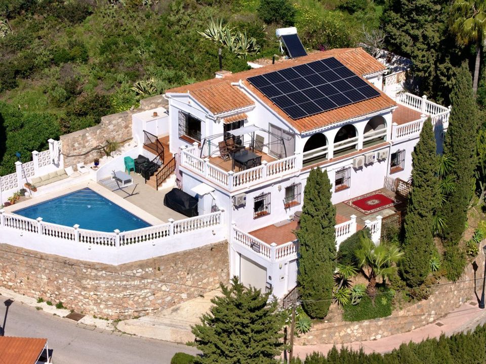 Villa i Fuengirola, Malaga - foto 1