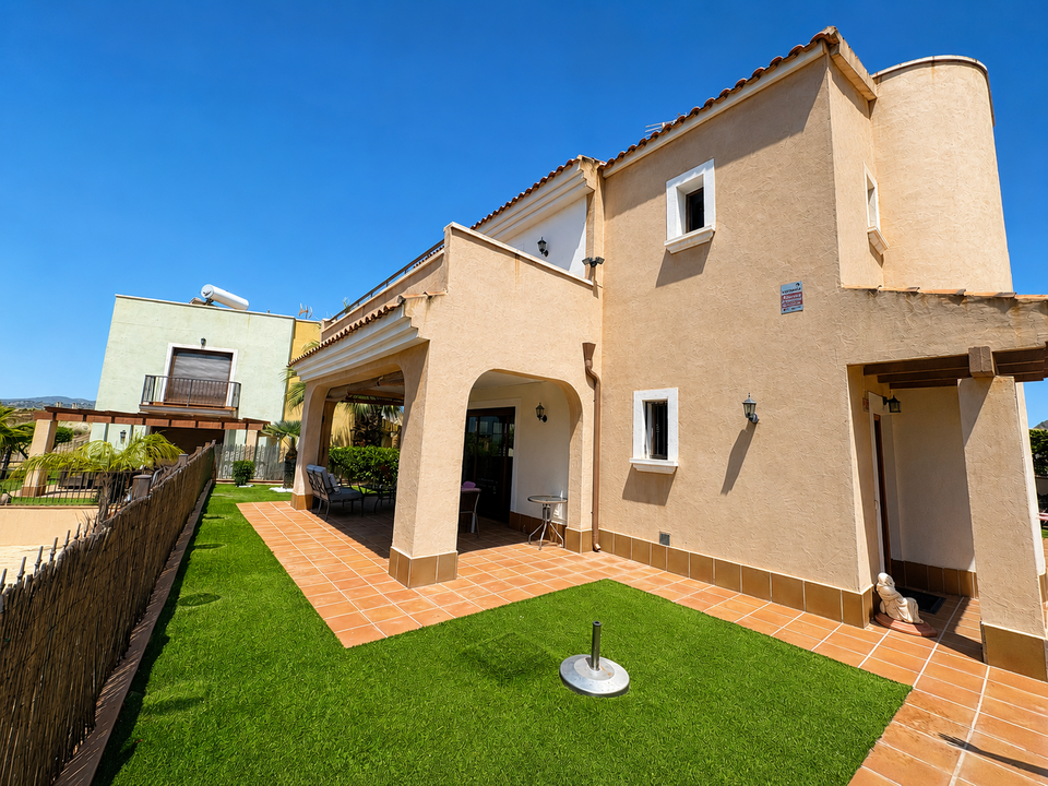 Villa i Altaona Golf Resort, Murcia - foto 1