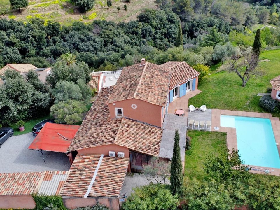Villa i Cagnes-sur-Mer, Alpes-Maritimes - foto 1